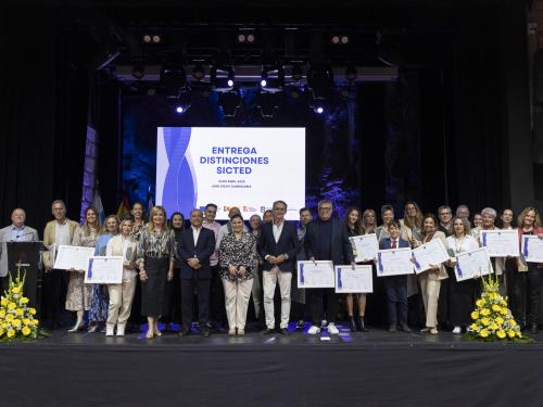 Candelaria premia a 18 establecimientos por su compromiso con la calidad turística