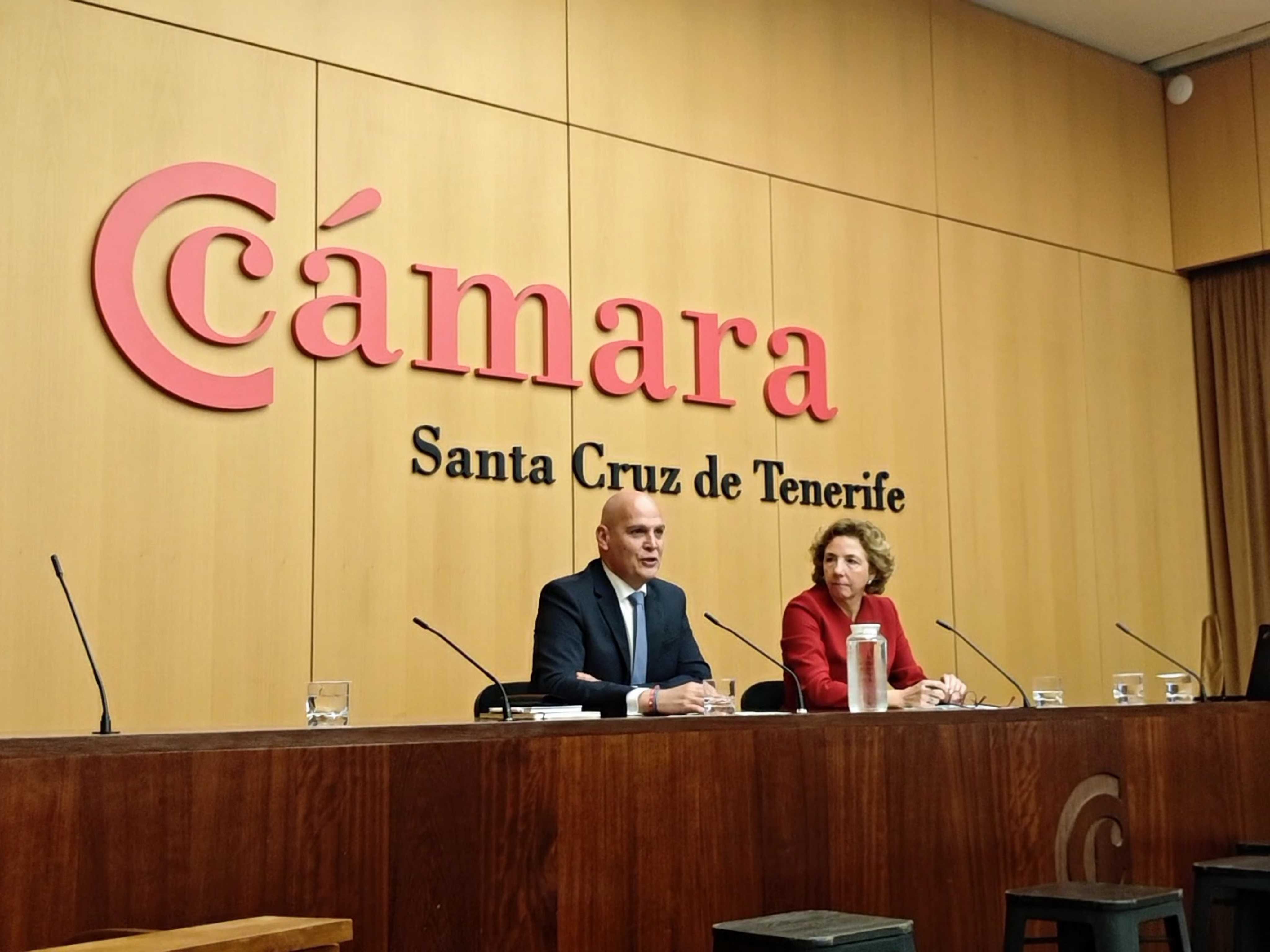 La Cámara de Comercio y CaixaBank Dualiza analizan la gestión emocional y el liderazgo en la formación profesional
